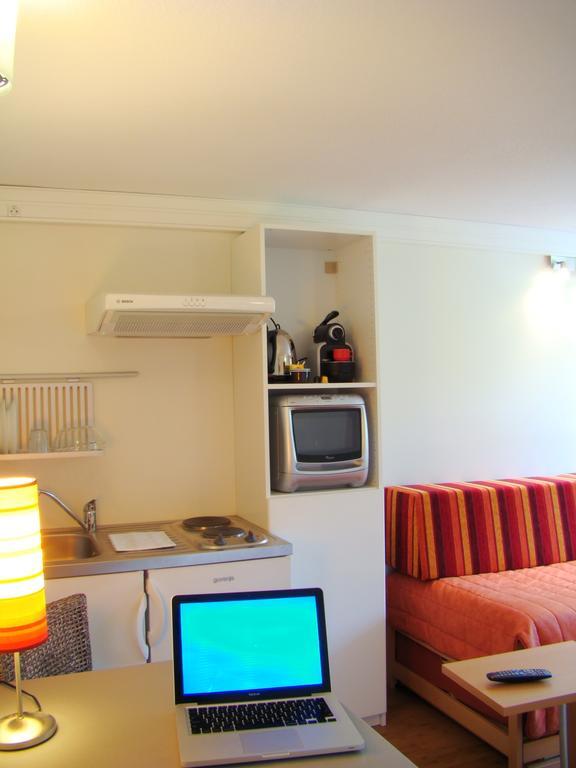 Hotel Pierre Blanche Chatillon-en-Michaille 部屋 写真